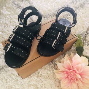 Gladiator sandals